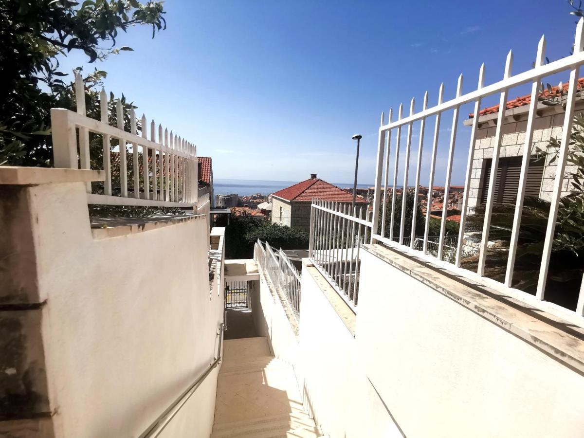 City Center - Terrace & Possible Parking Dubrovnik